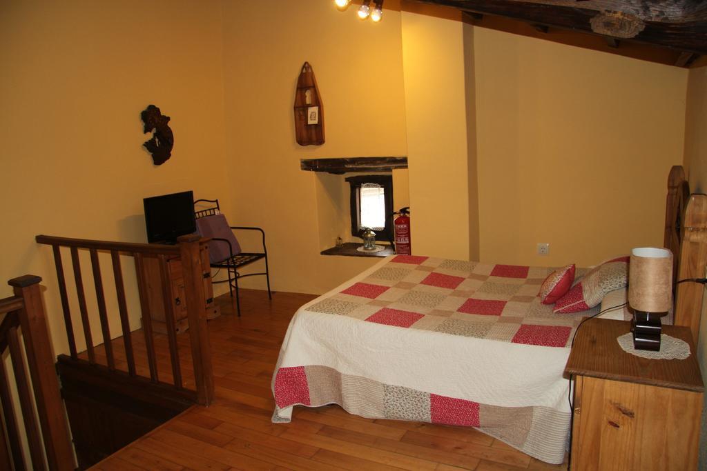 Villa Ca Maria Santa à Proaza Chambre photo